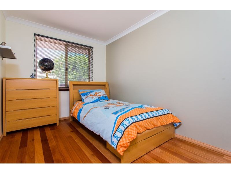 13 Capill Corner, Leeming WA 6149