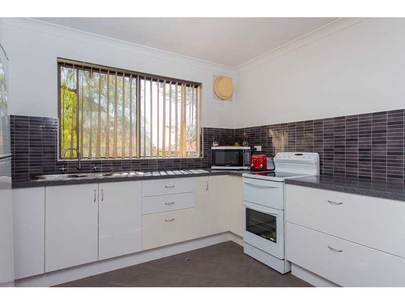 17/80 Edgecumbe St, Como WA 6152