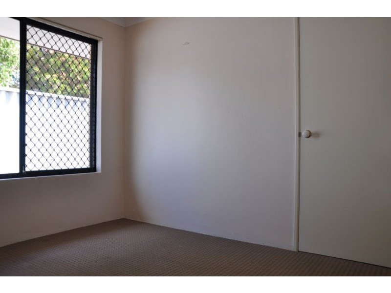 158 Gladstone Road, Rivervale WA 6103