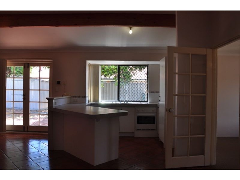 158 Gladstone Road, Rivervale WA 6103