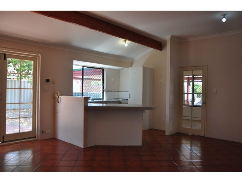 158 Gladstone Road, Rivervale WA 6103