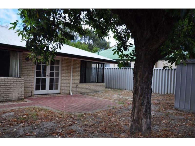 158 Gladstone Road, Rivervale WA 6103