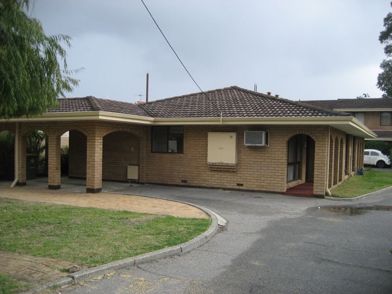 1/11 Talbot Avenue, Como WA 6152