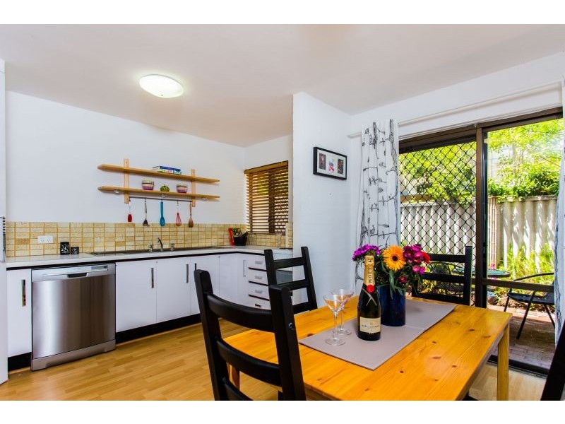 6/373 Canning Highway, Como WA 6152