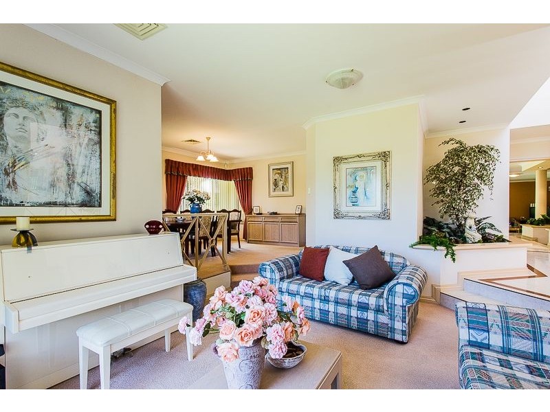 5 Killaloe Place, Waterford WA 6152