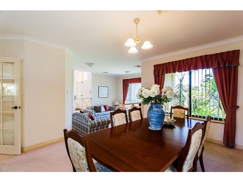 5 Killaloe Place, Waterford WA 6152