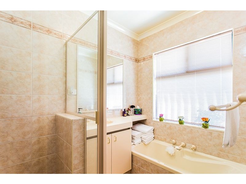 5 Killaloe Place, Waterford WA 6152