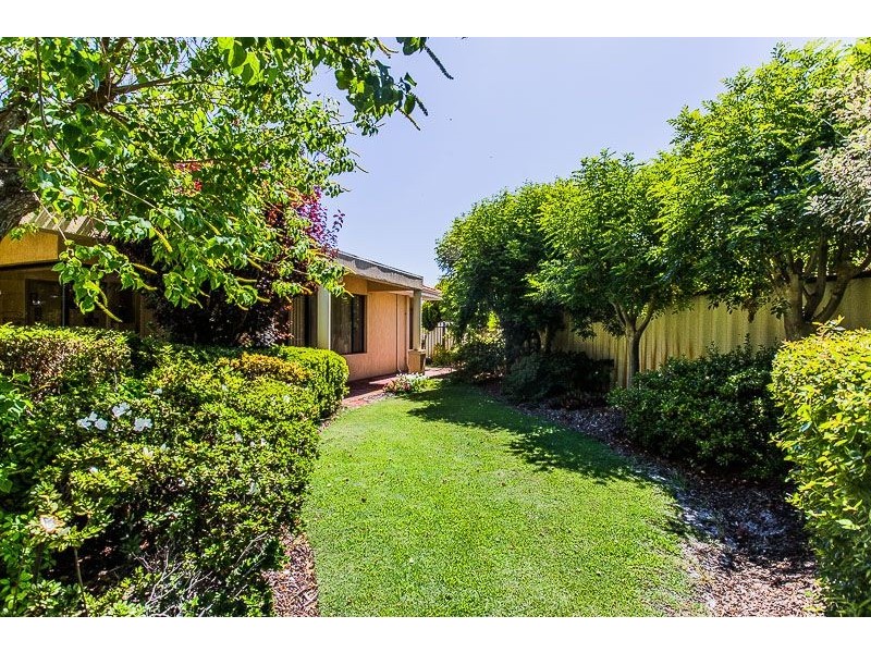 5 Killaloe Place, Waterford WA 6152