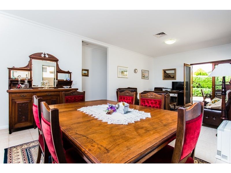 25b Saunders Street, Como WA 6152