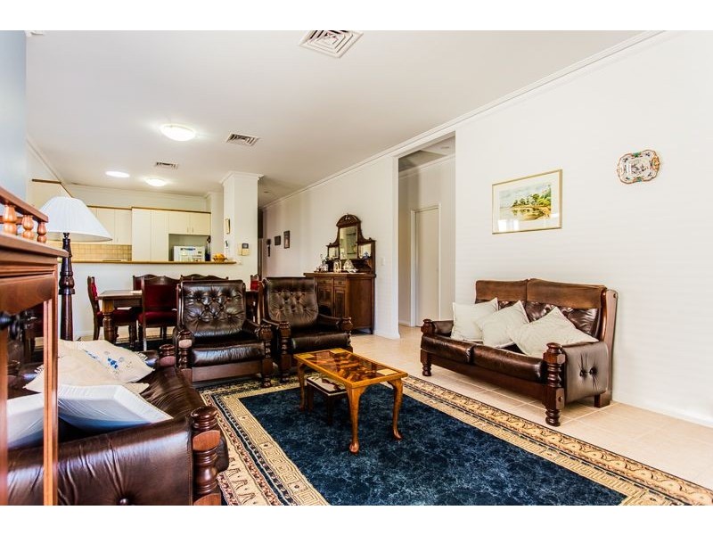 25b Saunders Street, Como WA 6152