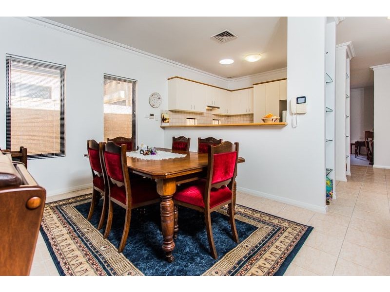 25b Saunders Street, Como WA 6152