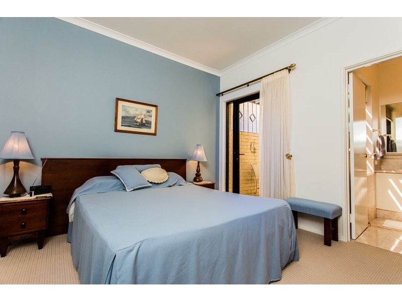 25b Saunders Street, Como WA 6152