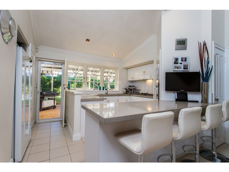 7 Broad Street, Kensington WA 6151