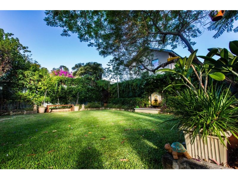 7 Broad Street, Kensington WA 6151