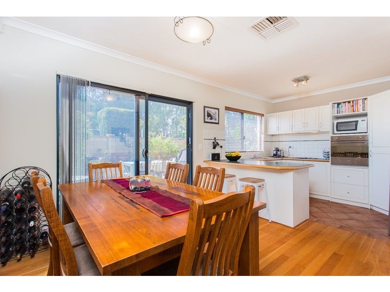 4/9 Bruce Street, Como WA 6152