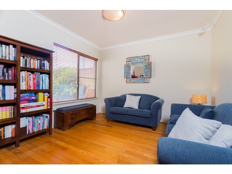 4/9 Bruce Street, Como WA 6152