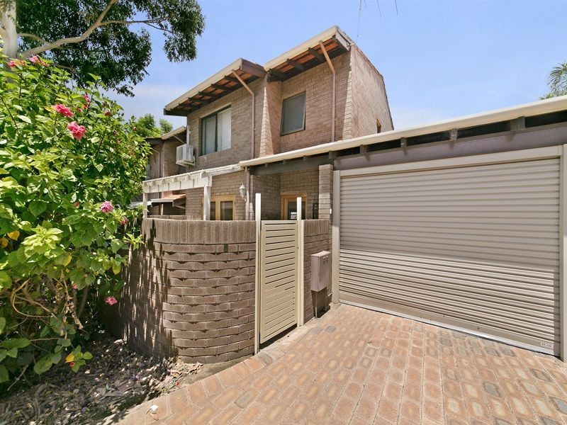 8/22 Axford Street, Como WA 6152