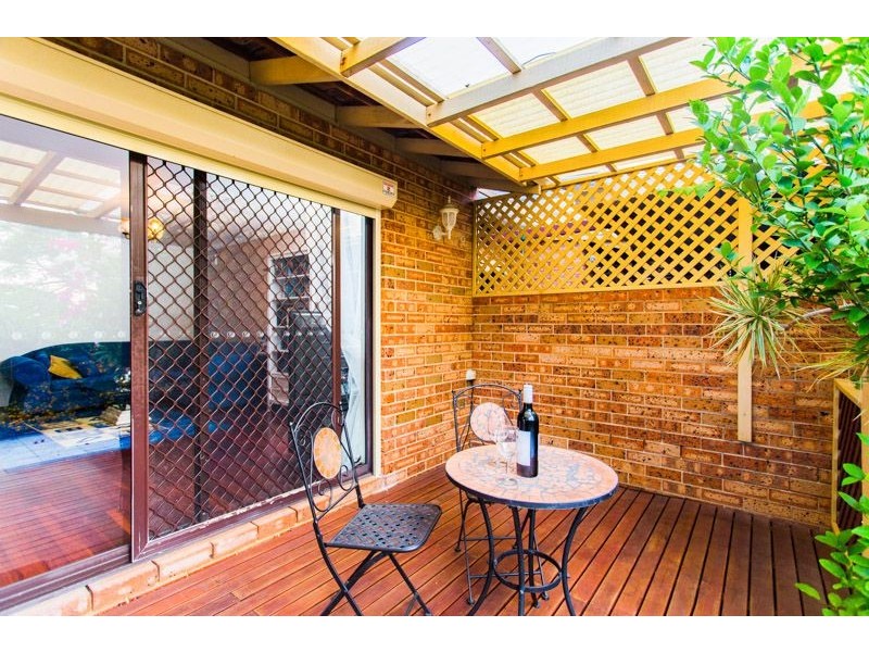 1/6 Gerald Street, Como WA 6152
