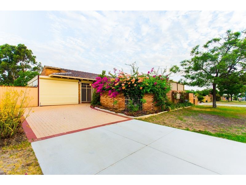 1/6 Gerald Street, Como WA 6152