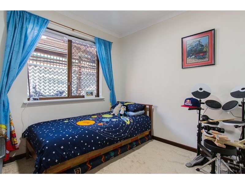 2/34 Henley Street, Como WA 6152