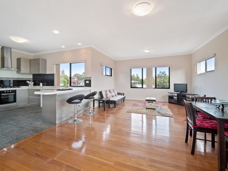 1/251 Canning Highway, Como WA 6152