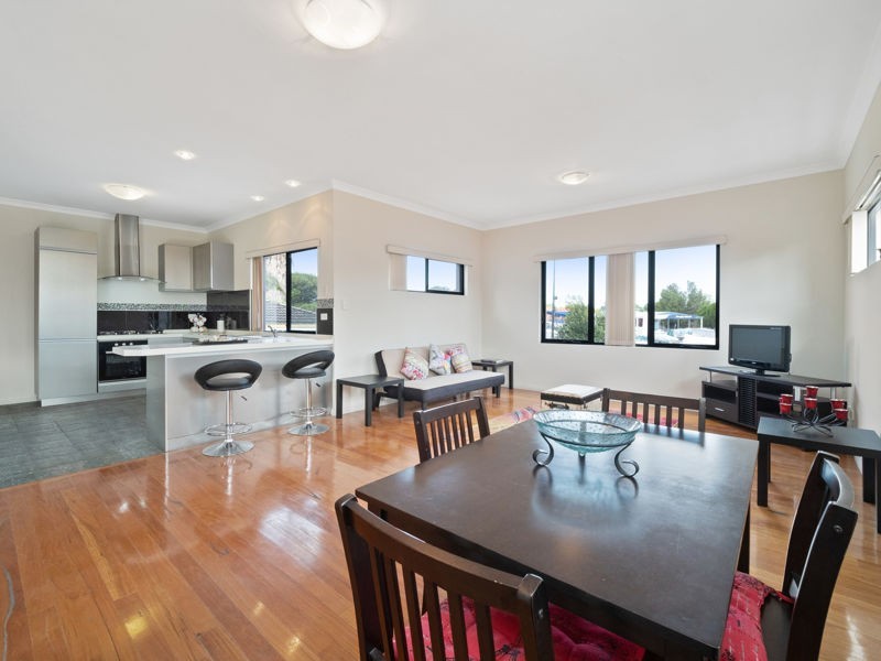 1/251 Canning Highway, Como WA 6152