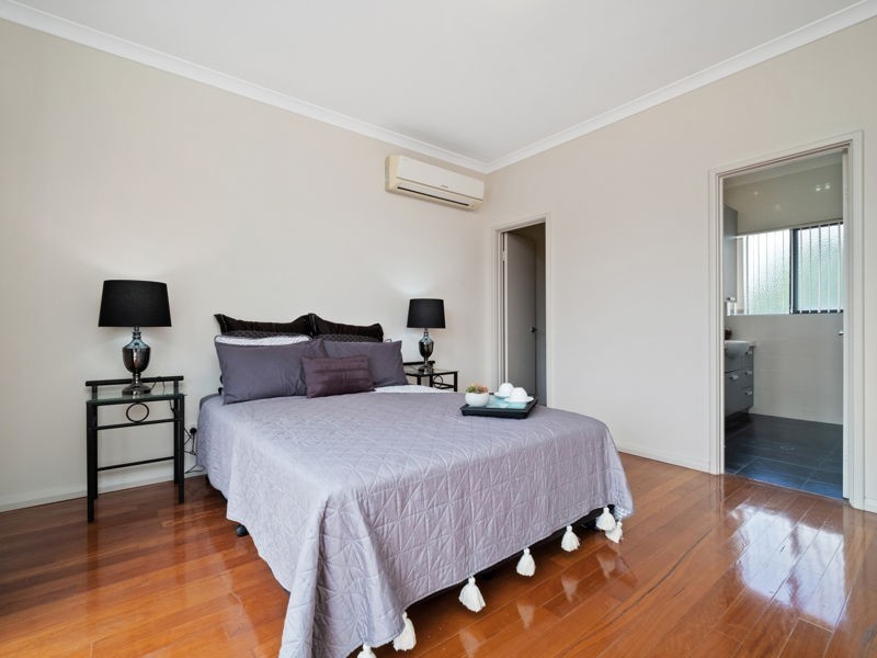 1/251 Canning Highway, Como WA 6152