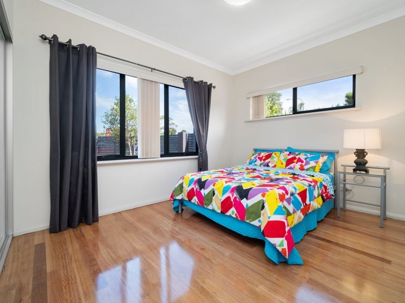 1/251 Canning Highway, Como WA 6152