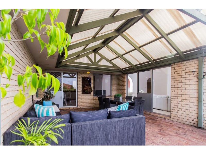 21 Bull Creek Drive, Bull Creek WA 6149