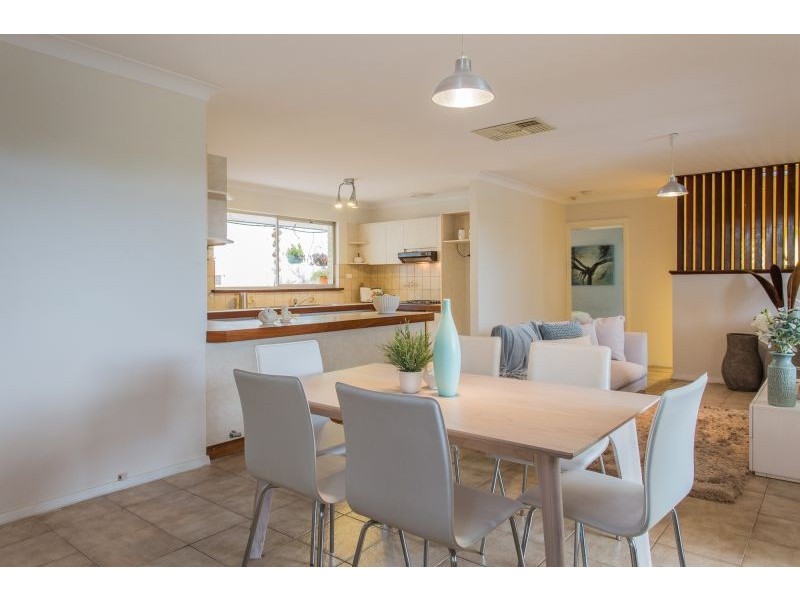 21 Bull Creek Drive, Bull Creek WA 6149