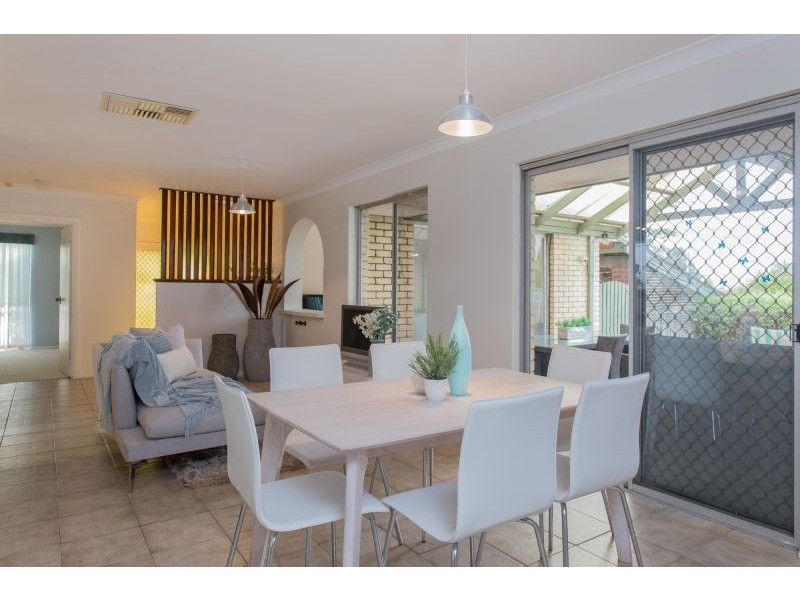 21 Bull Creek Drive, Bull Creek WA 6149