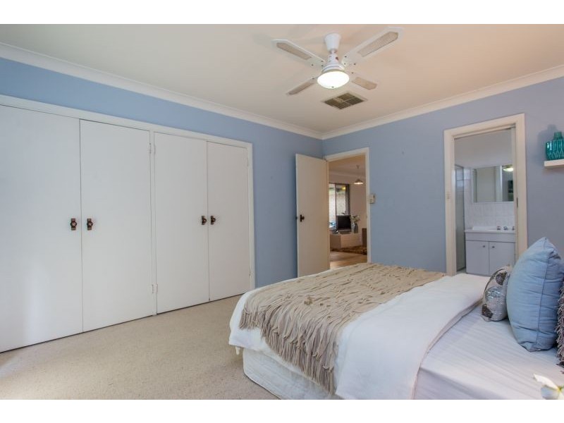 21 Bull Creek Drive, Bull Creek WA 6149