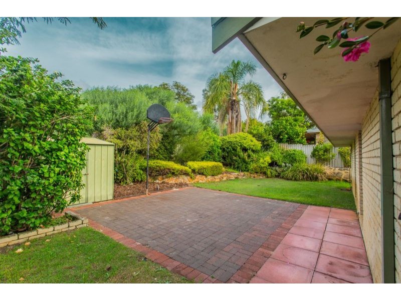 21 Bull Creek Drive, Bull Creek WA 6149