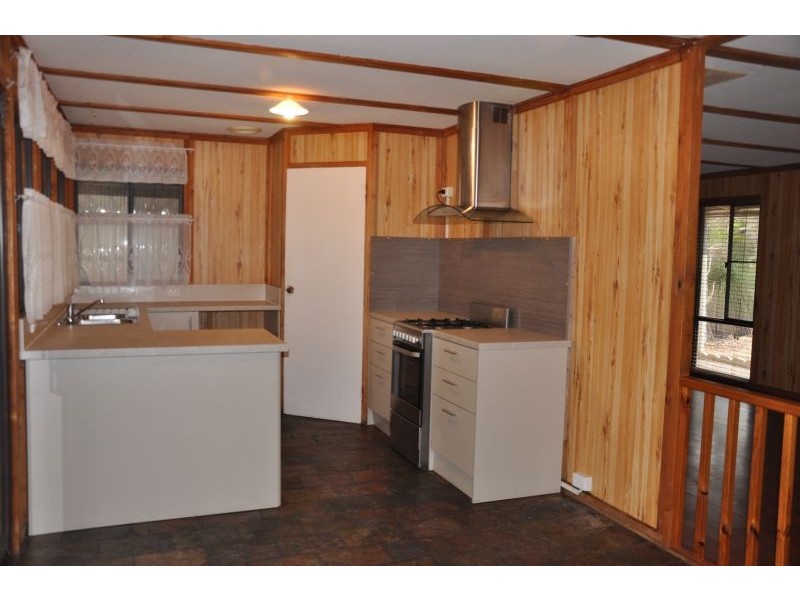 9 The Horshoe, Wandi WA 6167