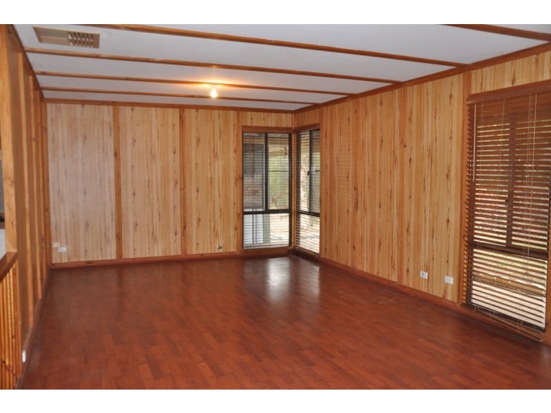9 The Horshoe, Wandi WA 6167