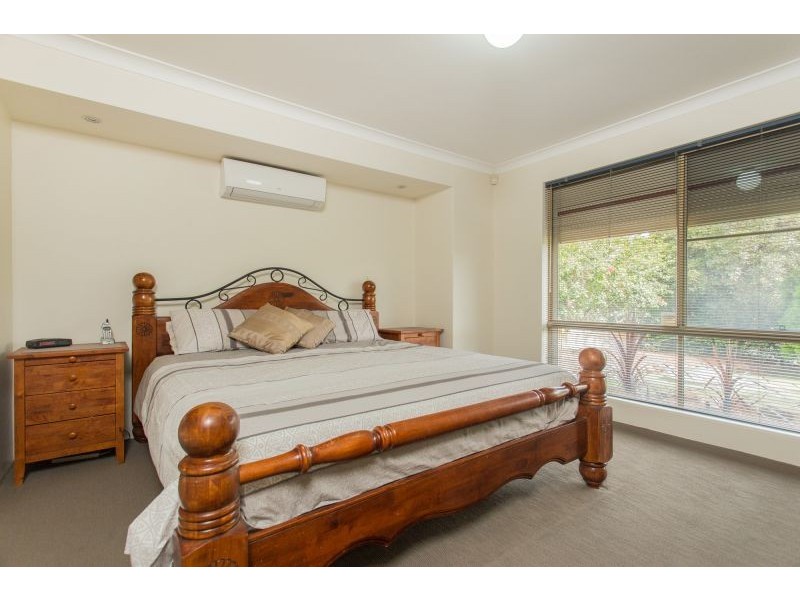 9 Capill Corner, Leeming WA 6149