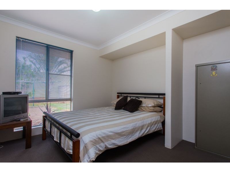9 Capill Corner, Leeming WA 6149