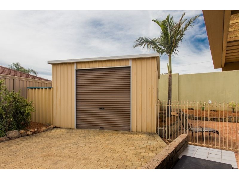 9 Capill Corner, Leeming WA 6149