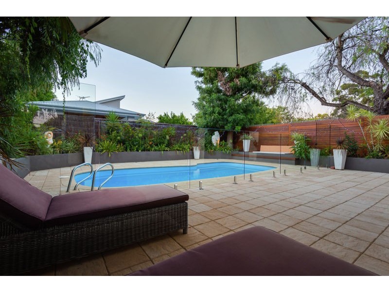 4 David Street, Kensington WA 6151