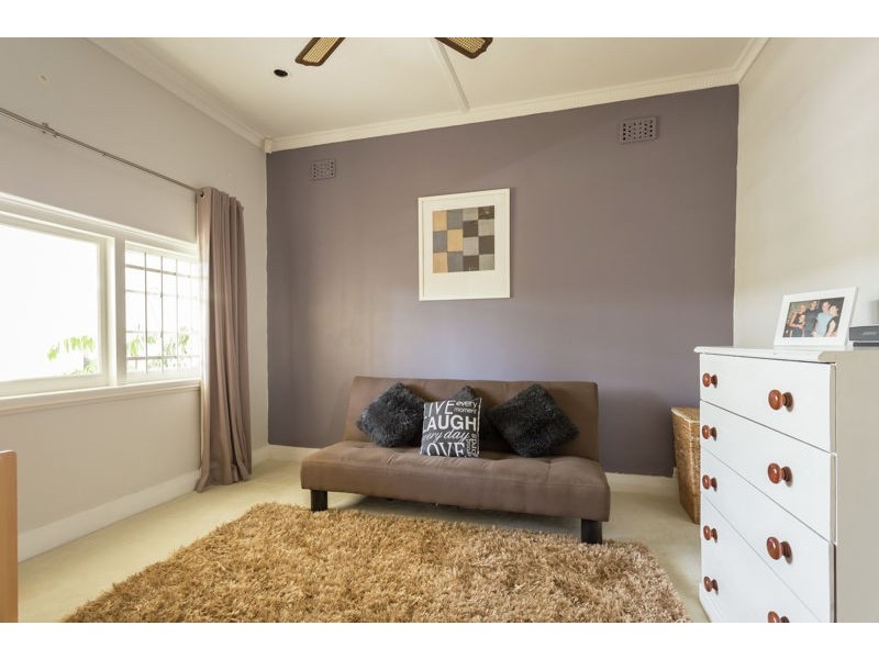 4 David Street, Kensington WA 6151