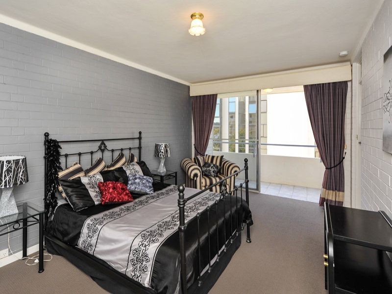 63/154 Mill Point Road, South Perth WA 6151