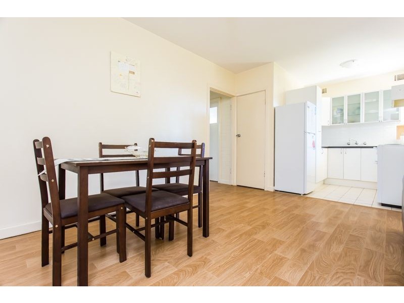 1/25 Manning Road, Como WA 6152