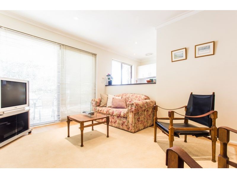 8/8 Swan Road, Attadale WA 6156