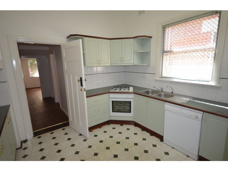 19 Campbell Street, Kensington WA 6151