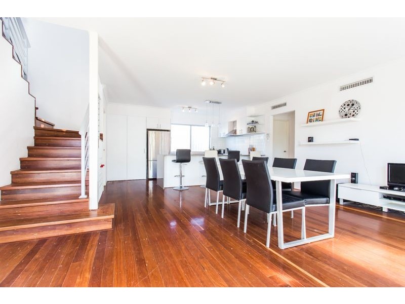 9A Sykes Avenue, Innaloo WA 6018