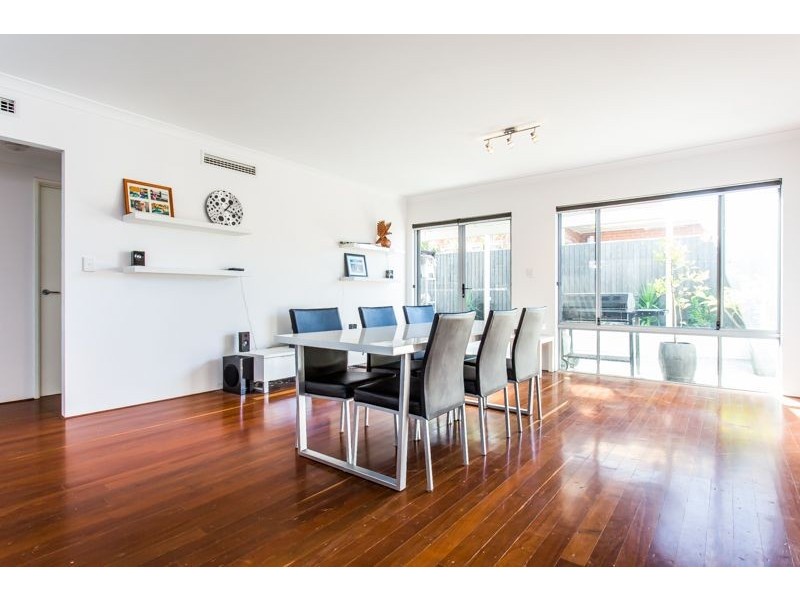 9A Sykes Avenue, Innaloo WA 6018