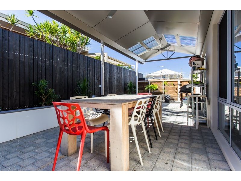 9A Sykes Avenue, Innaloo WA 6018