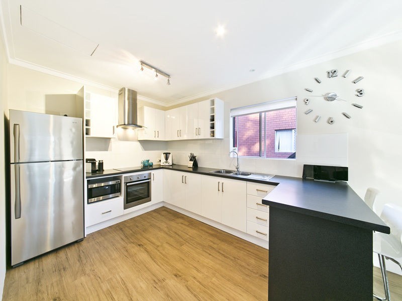 10/147 Labouchere Road, Como WA 6152