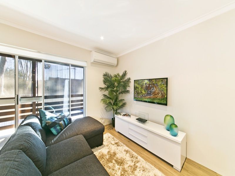 10/147 Labouchere Road, Como WA 6152