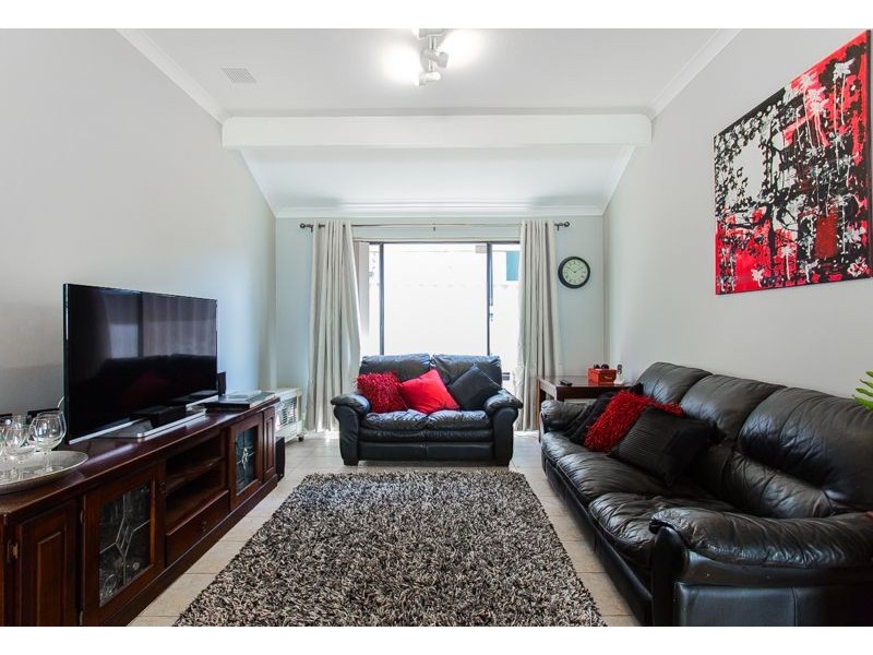 10 Silvereye Court, Beeliar WA 6164